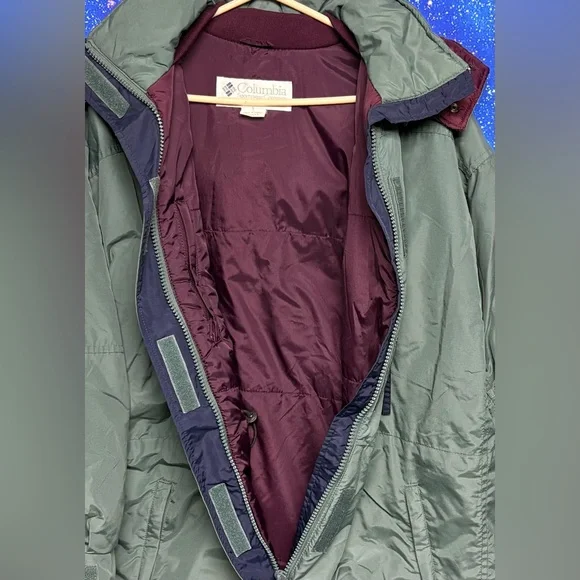 Columbia Sportswear Women's Green Ski Jacket with Hood Size Lg - Picture 7 of 7